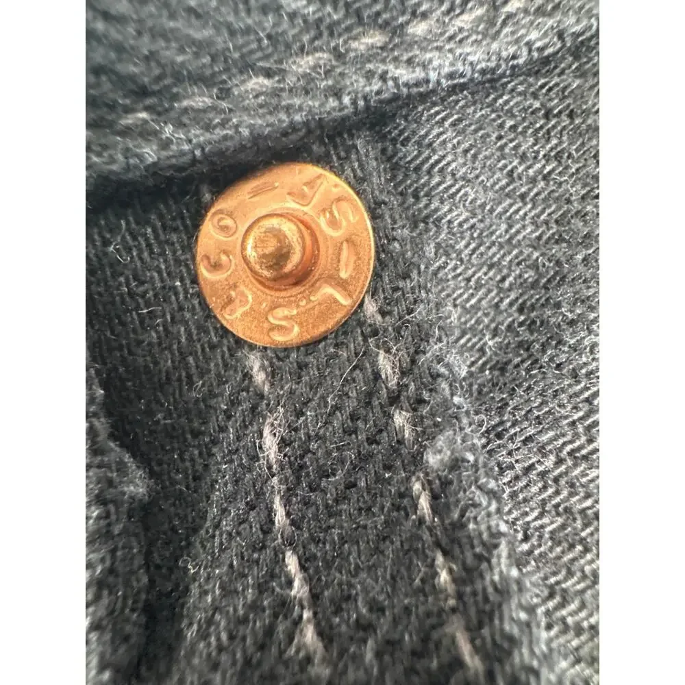 Levis good used